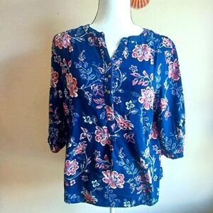 Gia Curves 3/4 Sleeve, floral print blouse